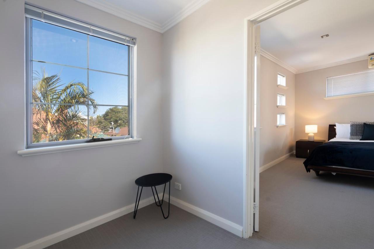 30 Modern & Quiet Retreat -walk To Dining & Shops Perth